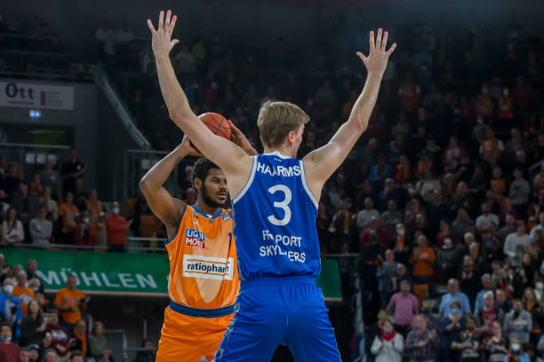 高压逼抢 高压逼抢